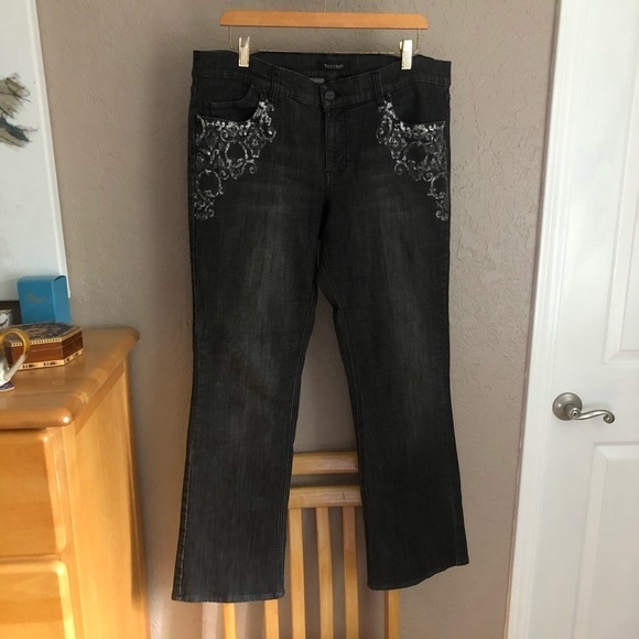 White House black Market jeans with silver tone appliqué - Picture 1 of 8